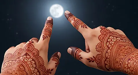 Elegant mehendi art image